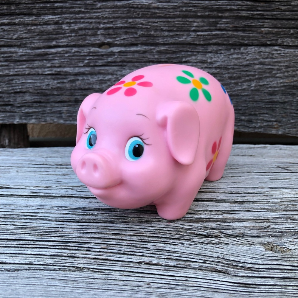 Kitschy Pink piggy bank with Flowers Retro hard plastic Made in China vintage🐷
